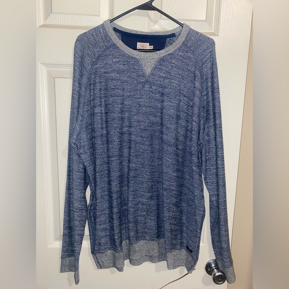 Faherty long sleeve sweater size XL.